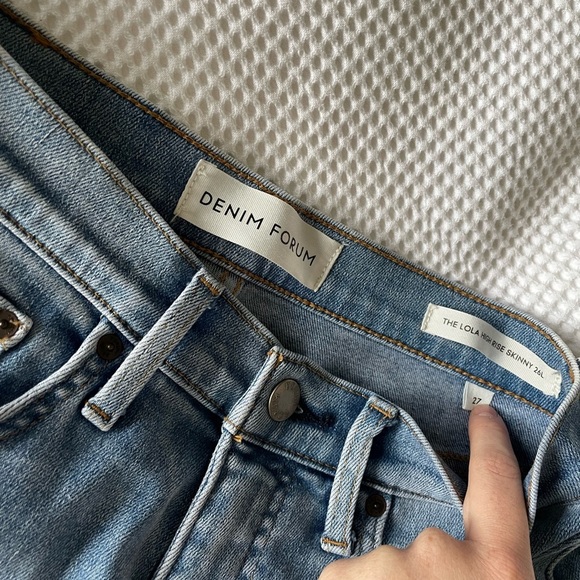 DENIM FORUM THE LOLA HIGH RISE SKINNY 26L Denim Forum Aritzia - Picture 6 of 9